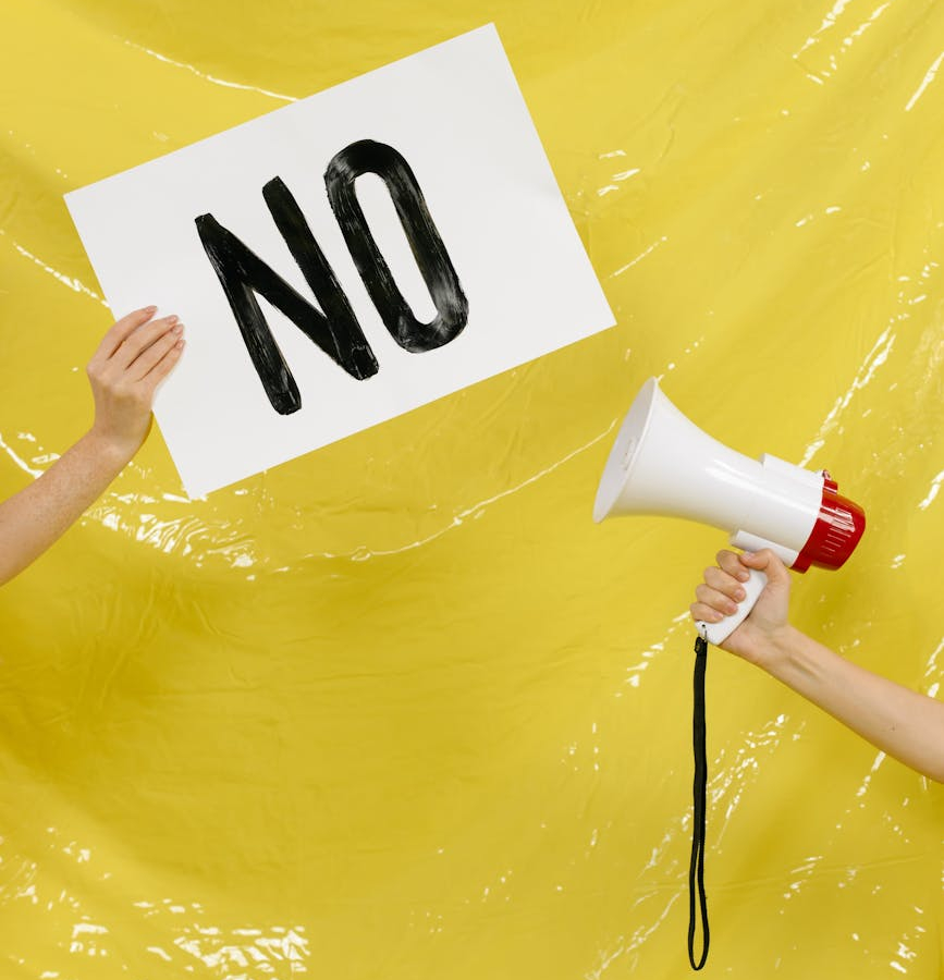 No No No blog post writing taboo