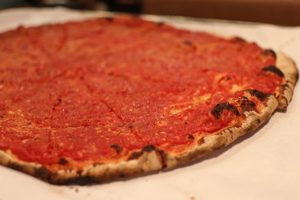 New Haven style apizza